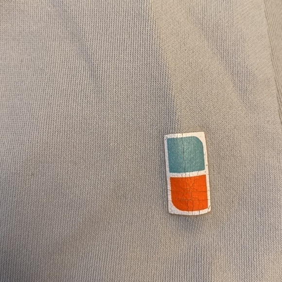 Lucy Gray and white top - Picture 10 of 11